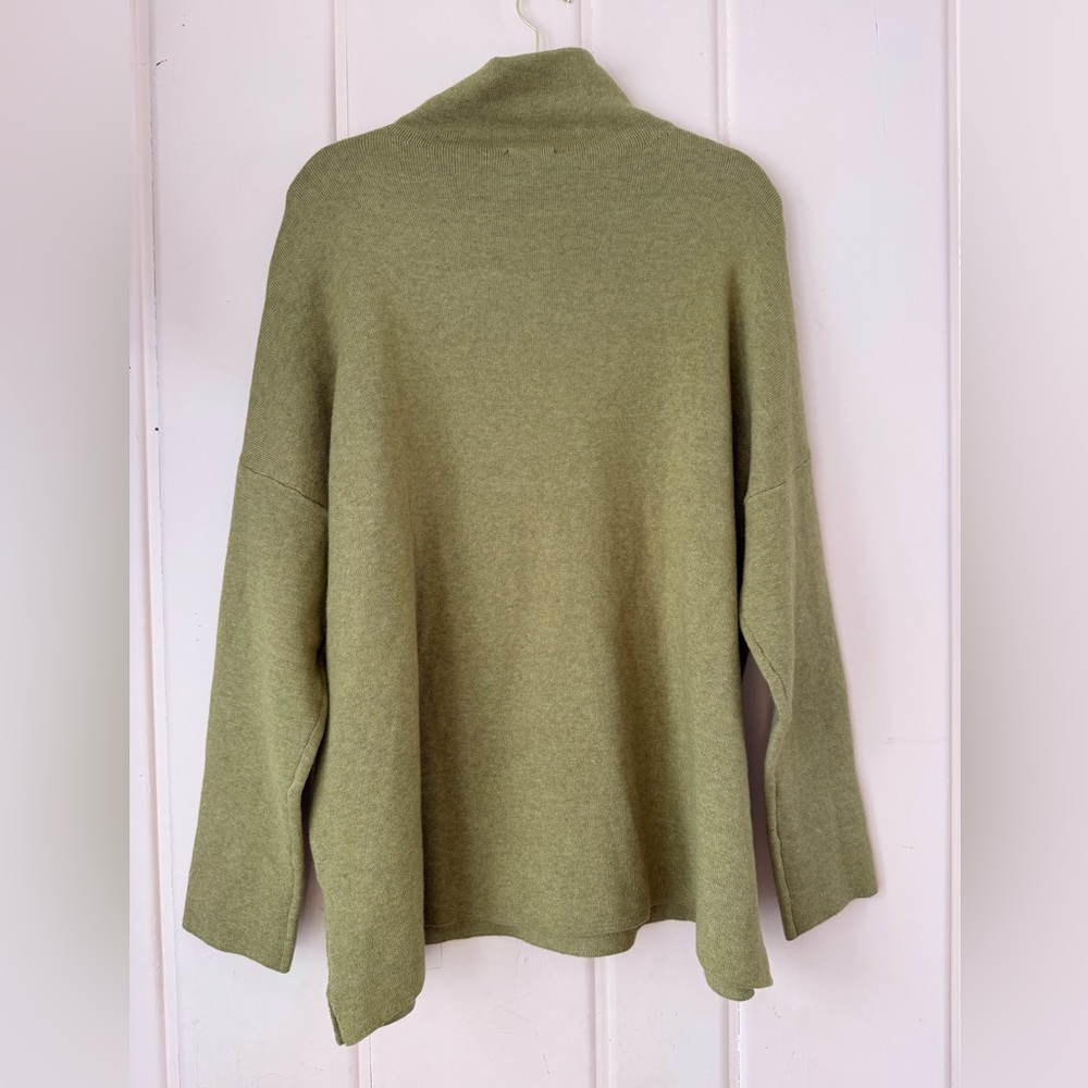 J. Jill Sage Green Turtleneck Sweater szXL - Picture 3 of 6